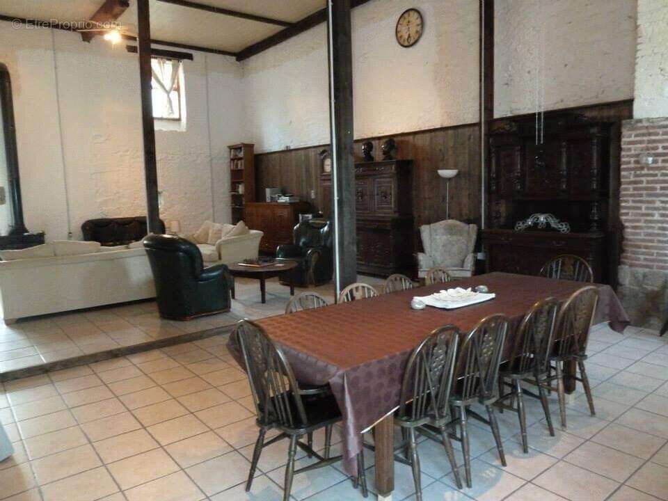 Maison à MAINSAT