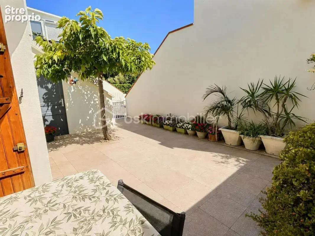 Plain-pied avec terrasse, parking et accès plage à pied - photo 13