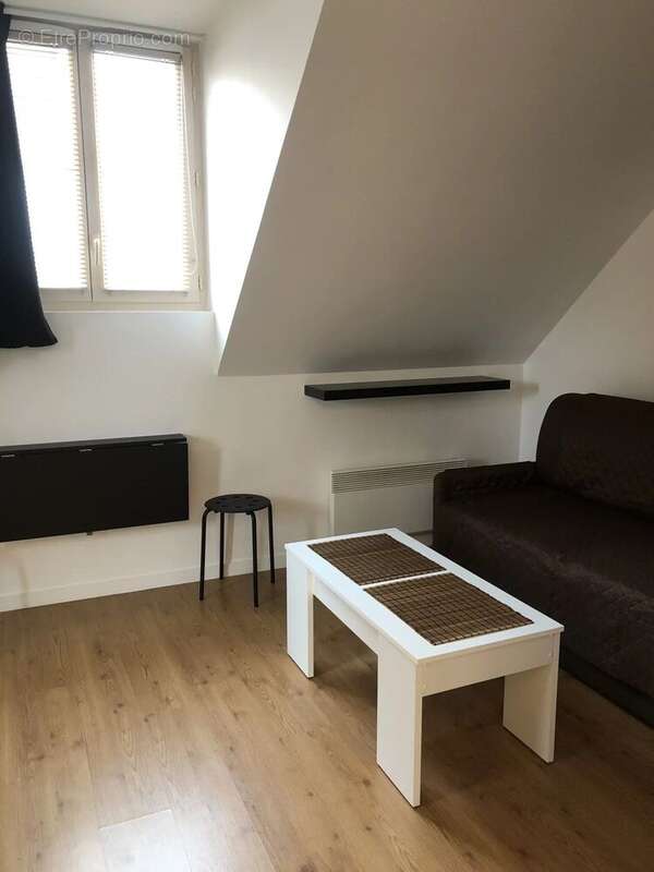 Appartement à CORBEIL-ESSONNES