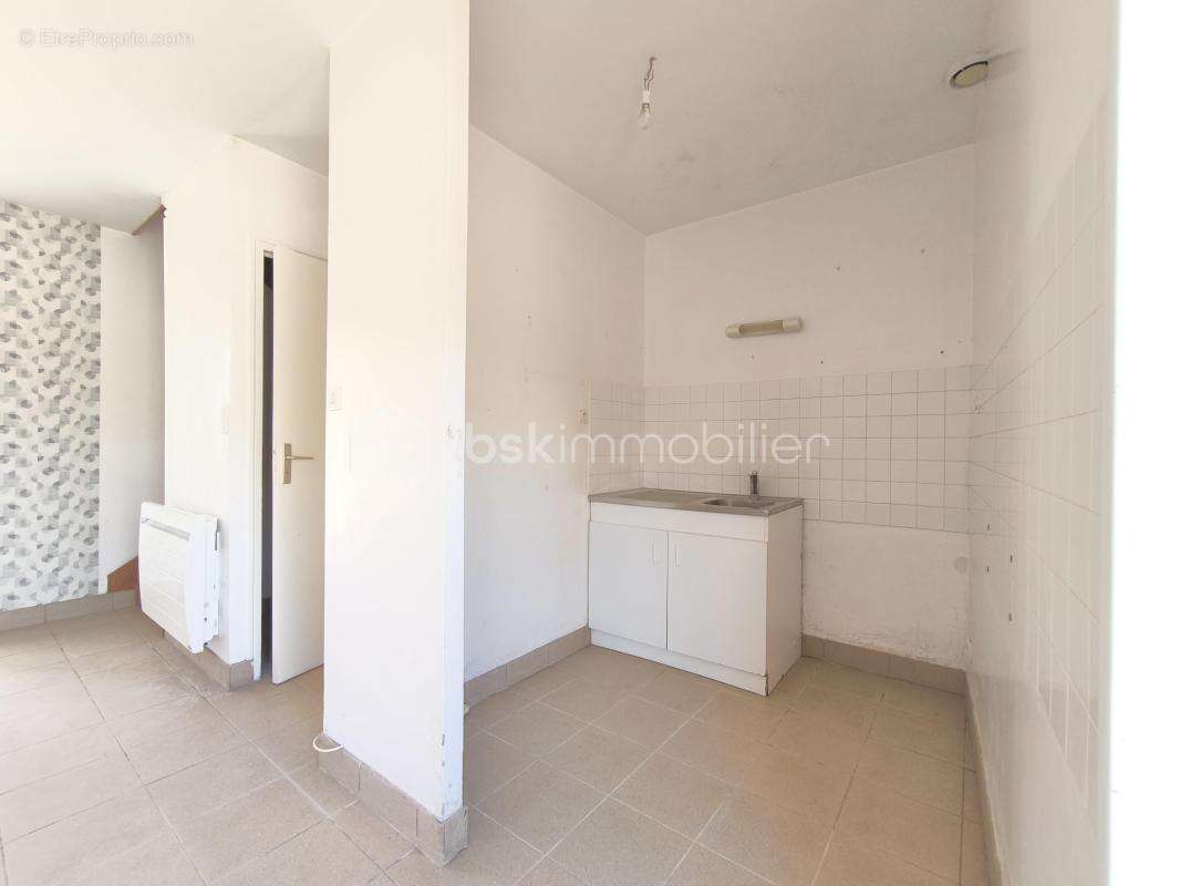 Appartement T3 - Jardin - Stationnement privé - photo 5
