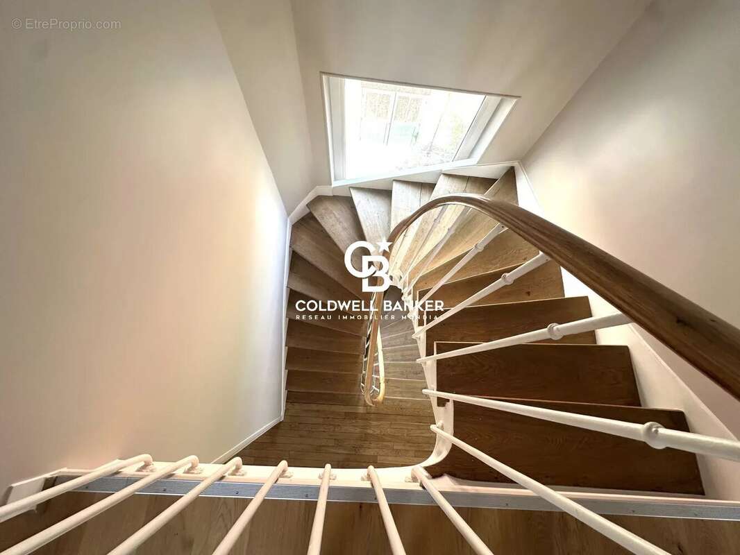 Maison à LE VESINET