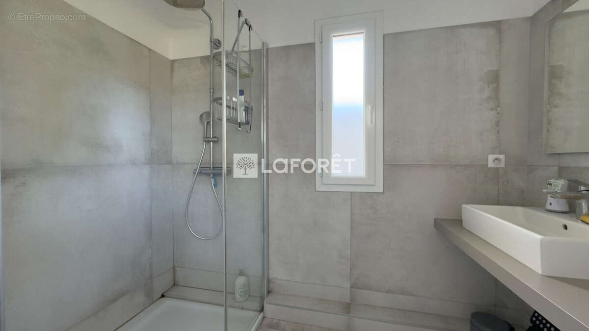 Appartement à CASTELNAU-LE-LEZ