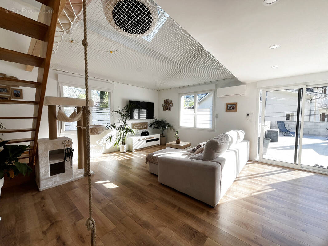 Maison à VIZILLE