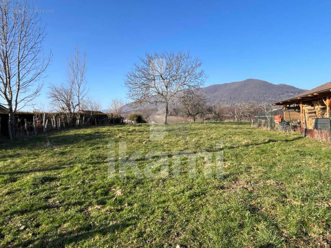 Terrain constructible Saint-Cassien 702 m2 - photo 3
