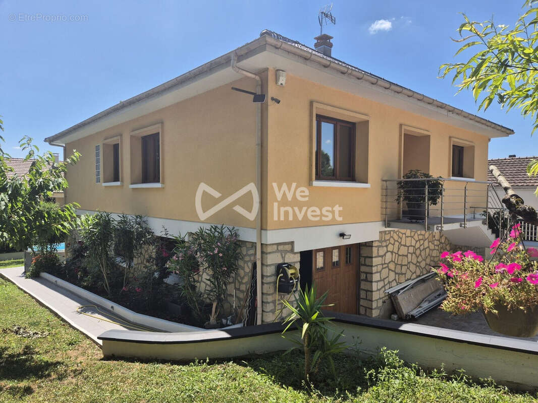 Maison 161 m² à Pomponne  - photo 2