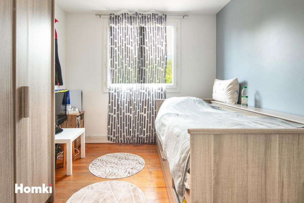 Maison/Villa T8 de 173 m2 à Varces-Allières-et-Risset 38760 - photo 6