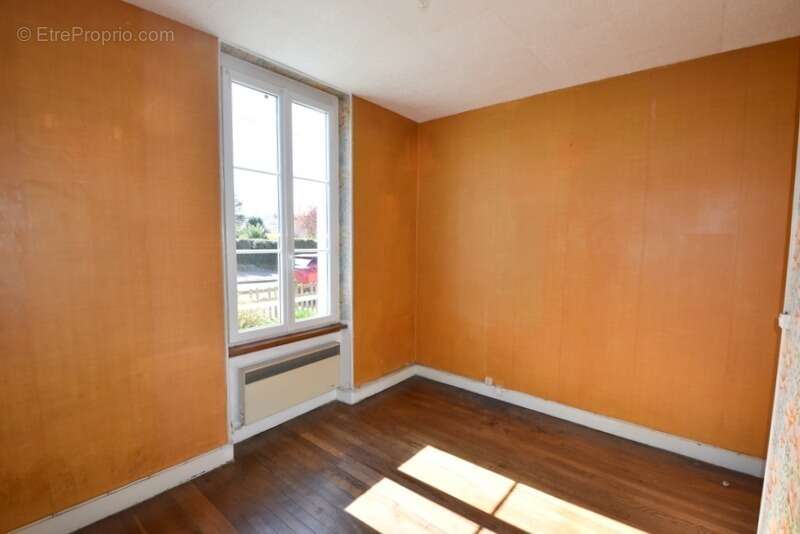 Appartement à CERCY-LA-TOUR