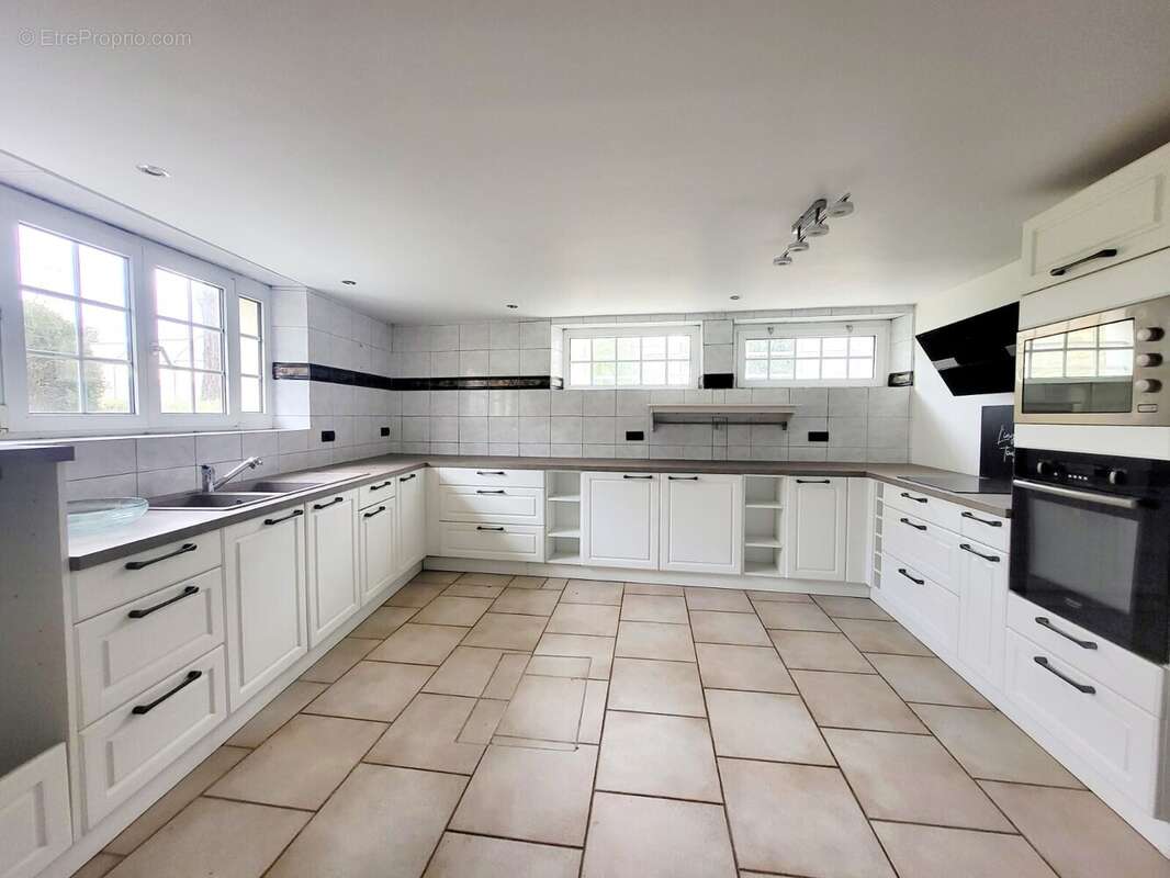 Maison à MALESHERBES