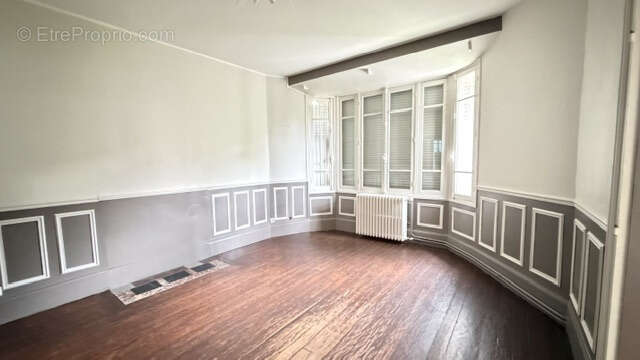 Maison à LIANCOURT