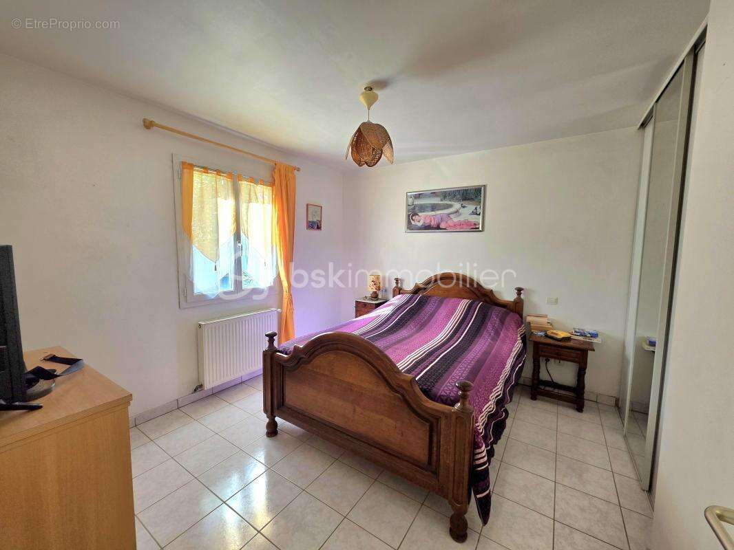 Maison à PONT-SAINT-ESPRIT