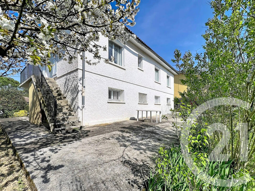 Maison à PREIGNAN