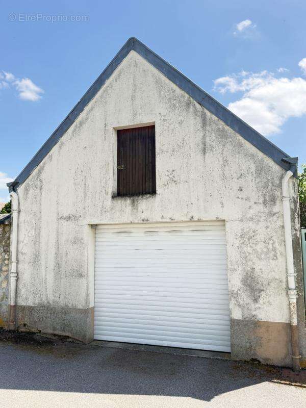 Maison à LE PIN-LA-GARENNE