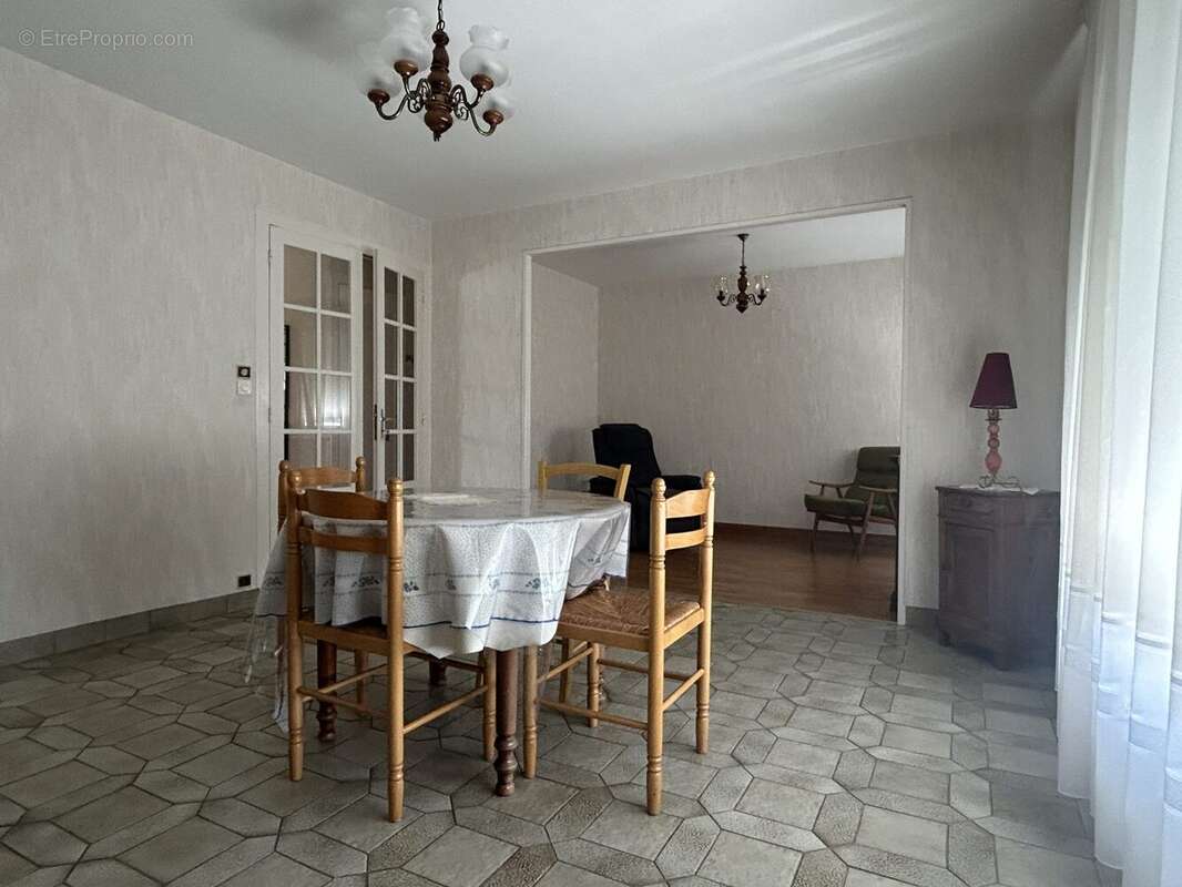 Maison à NIORT