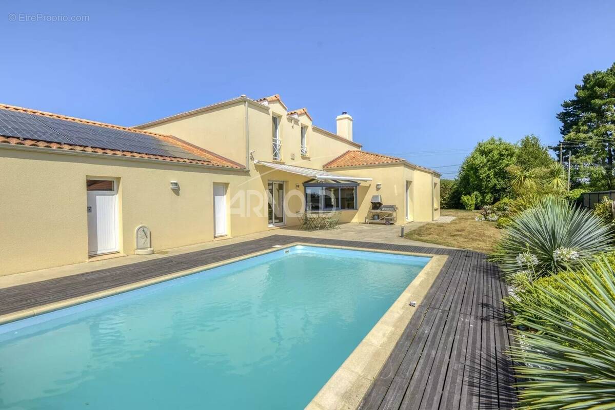 Maison à PORT-SAINT-PERE