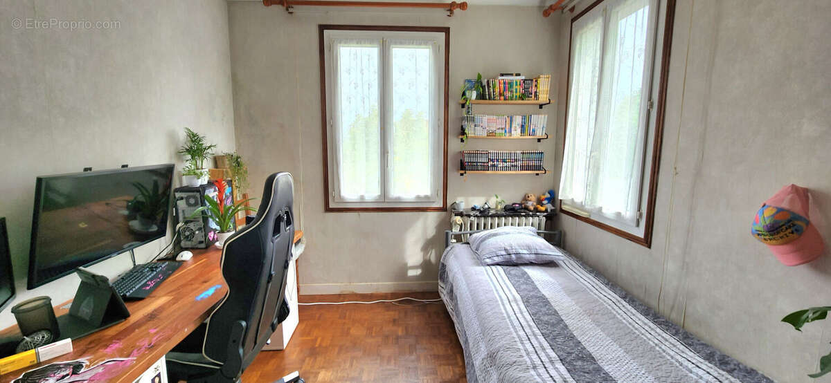 Maison à SAINT-GRATIEN