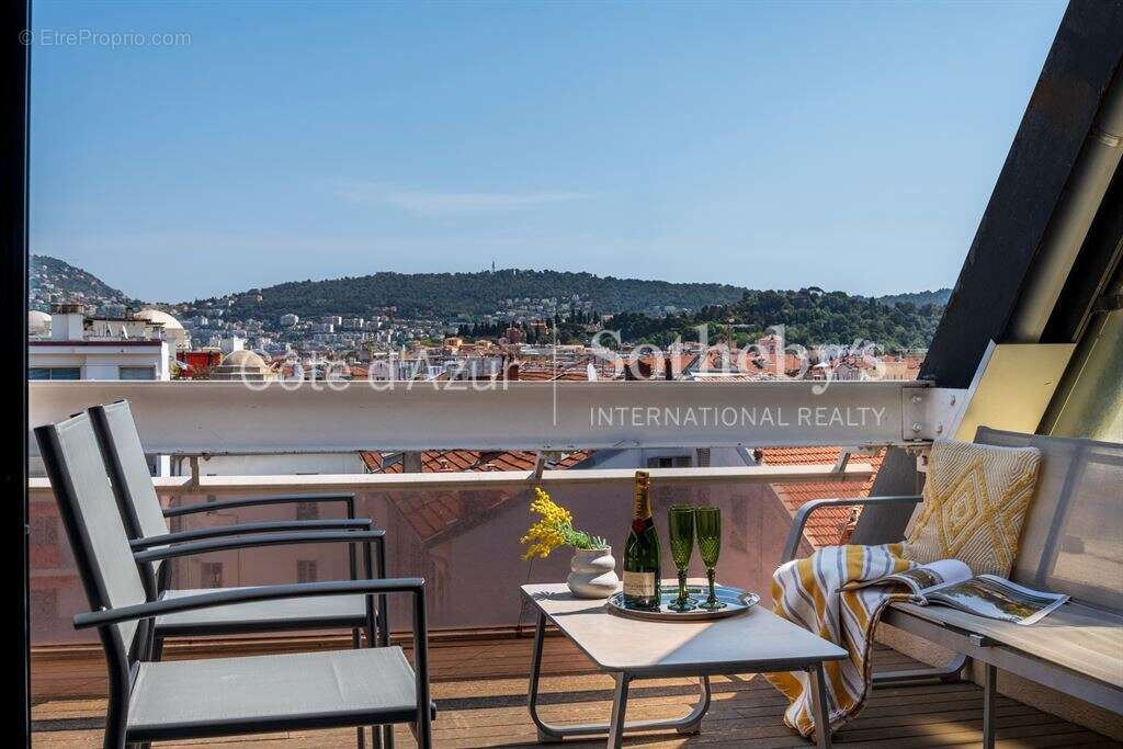 Appartement à NICE