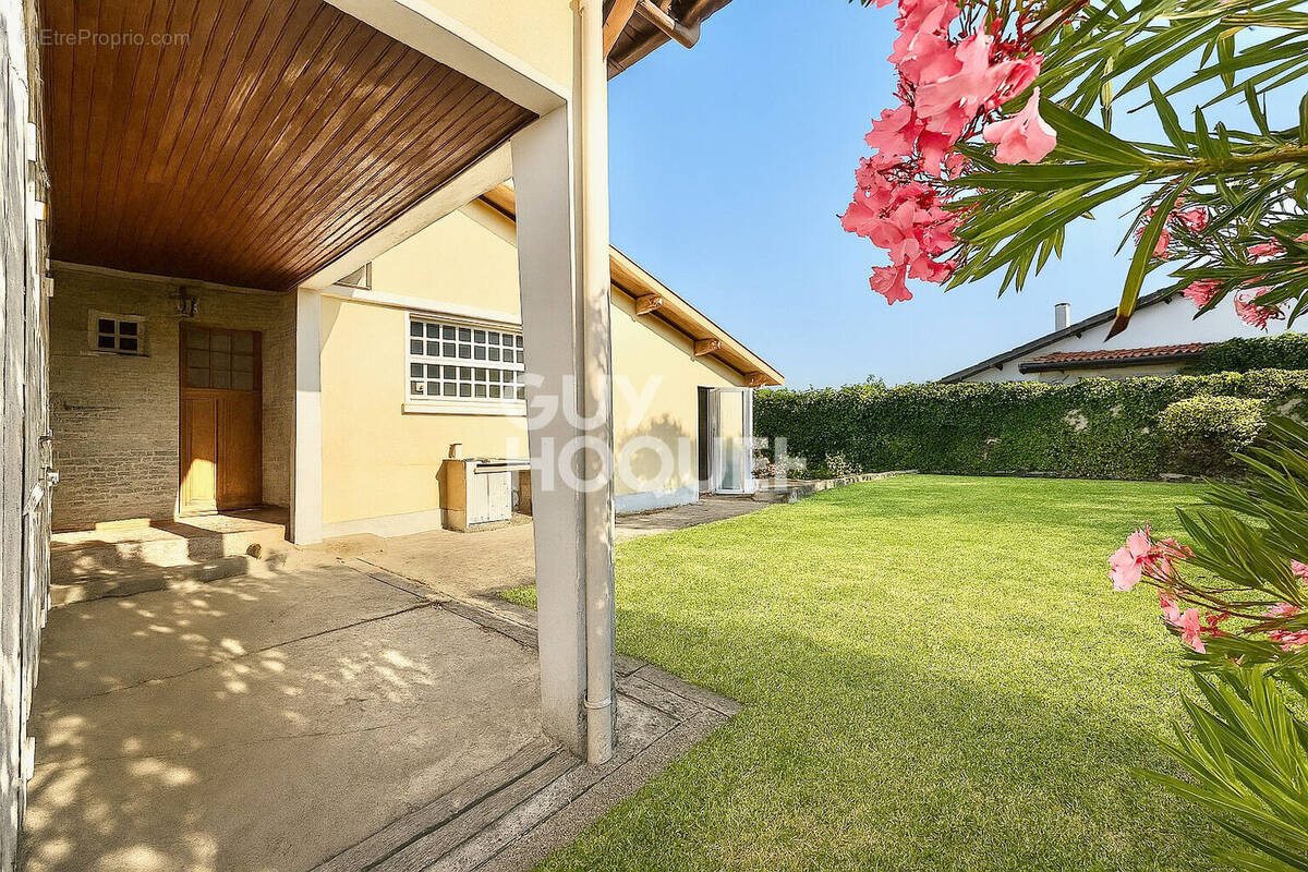 Maison à GUJAN-MESTRAS