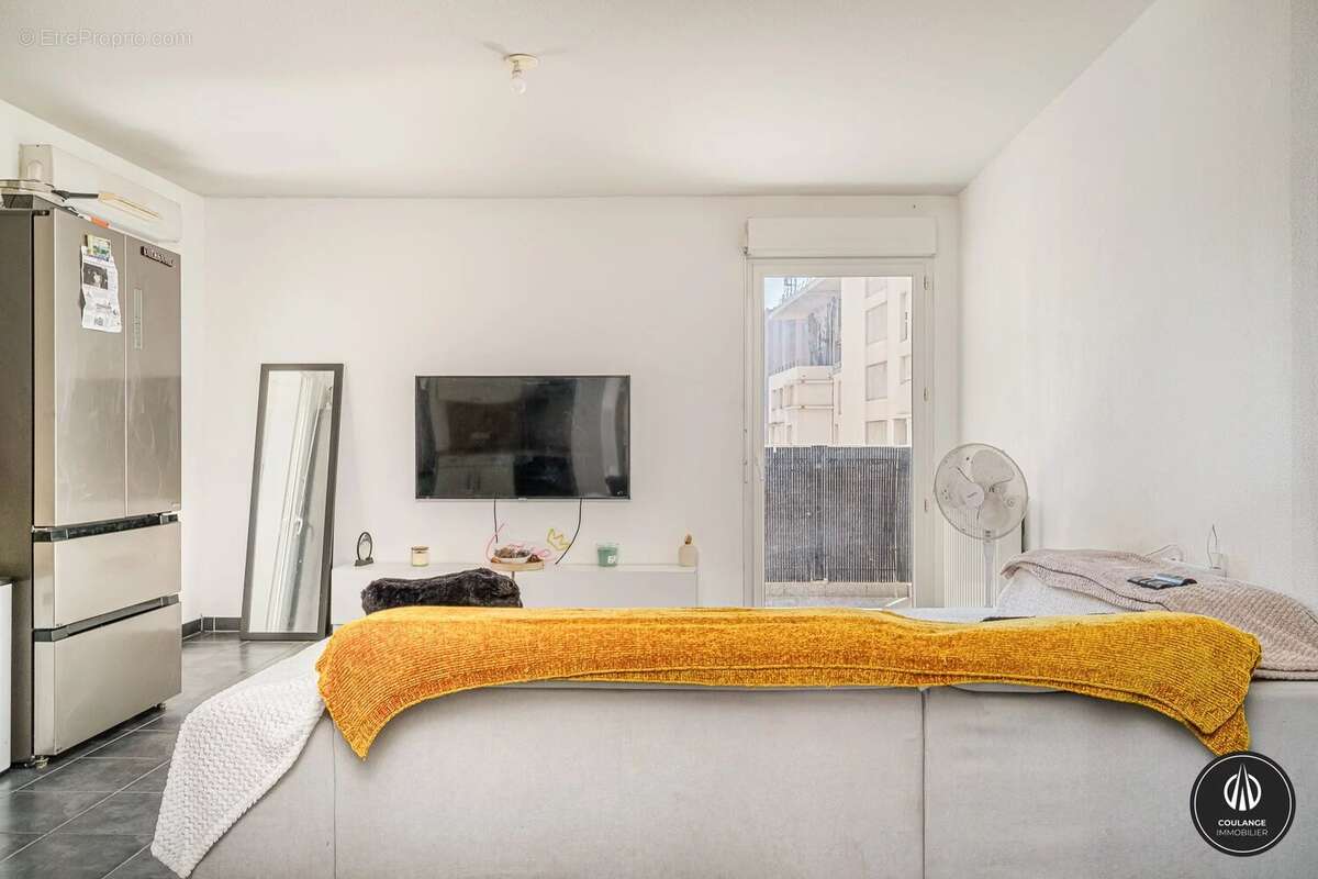 Appartement à MARSEILLE-3E