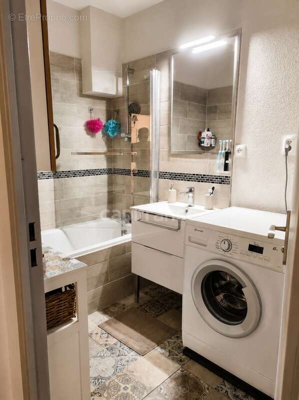 Appartement T2 avec espace bureau – 43,61 m² – Cœur de Roquevaire - photo 4
