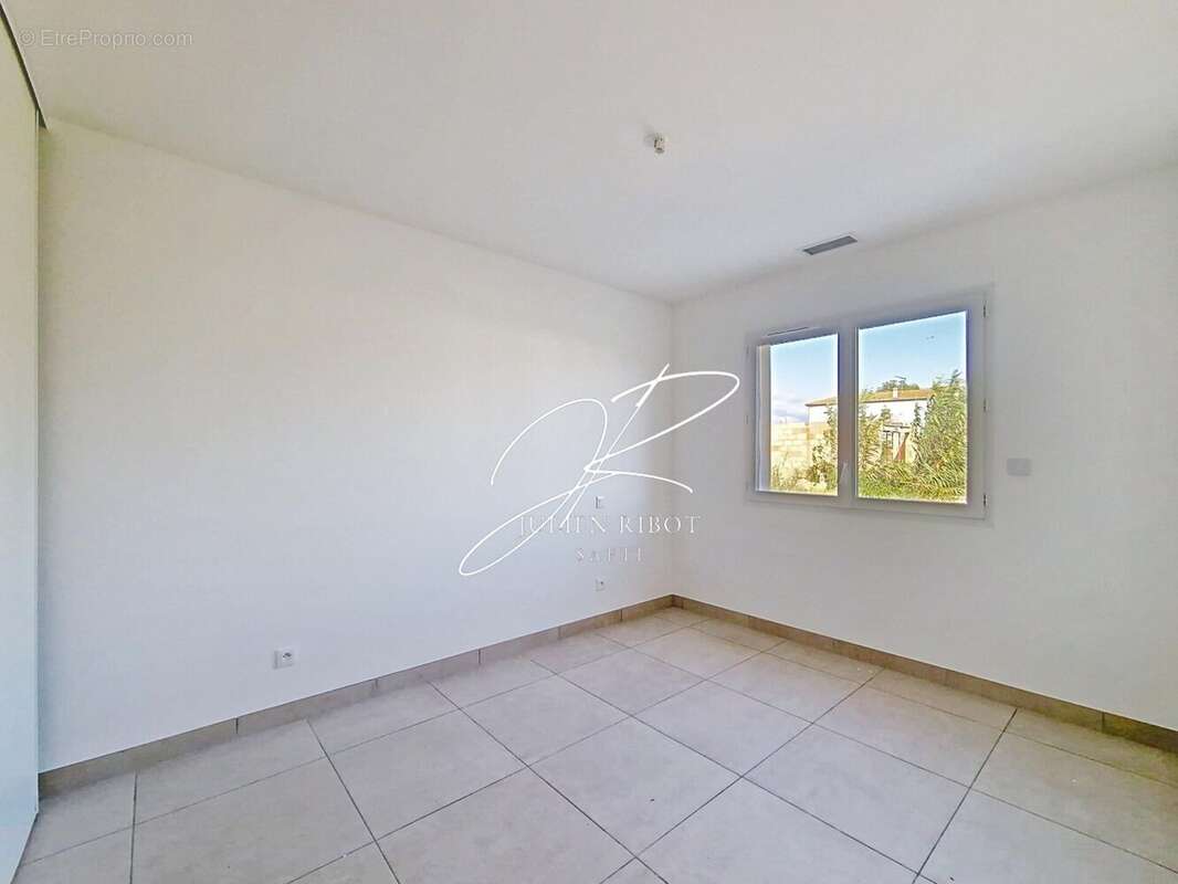 Photo 4 - Maison à NISSAN-LEZ-ENSERUNE