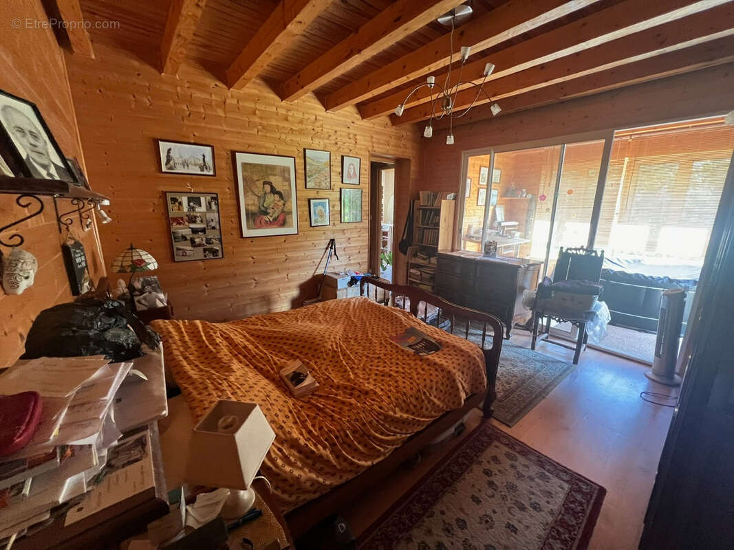 Maison à CASTELNAU-RIVIERE-BASSE