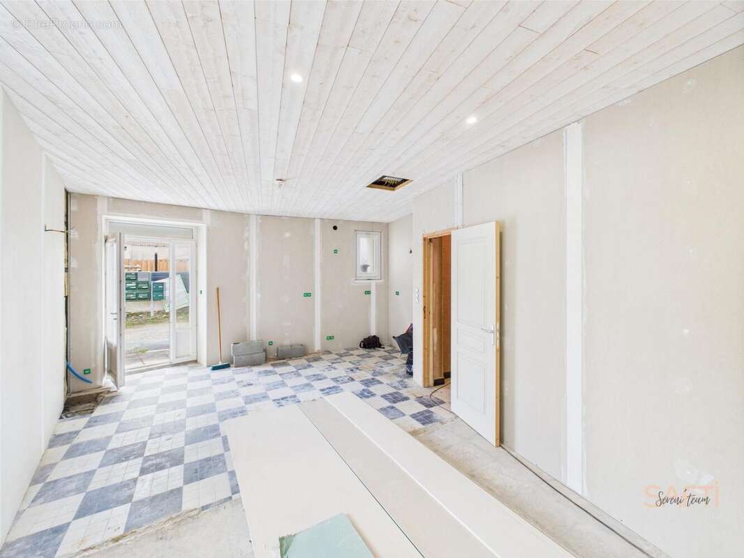 Photo 4 - Maison à LES CLOUZEAUX