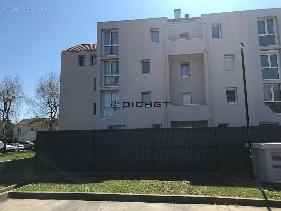 Appartement à ELANCOURT