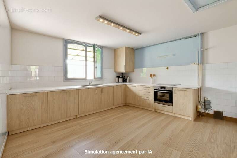 Maison à LE CHATELET