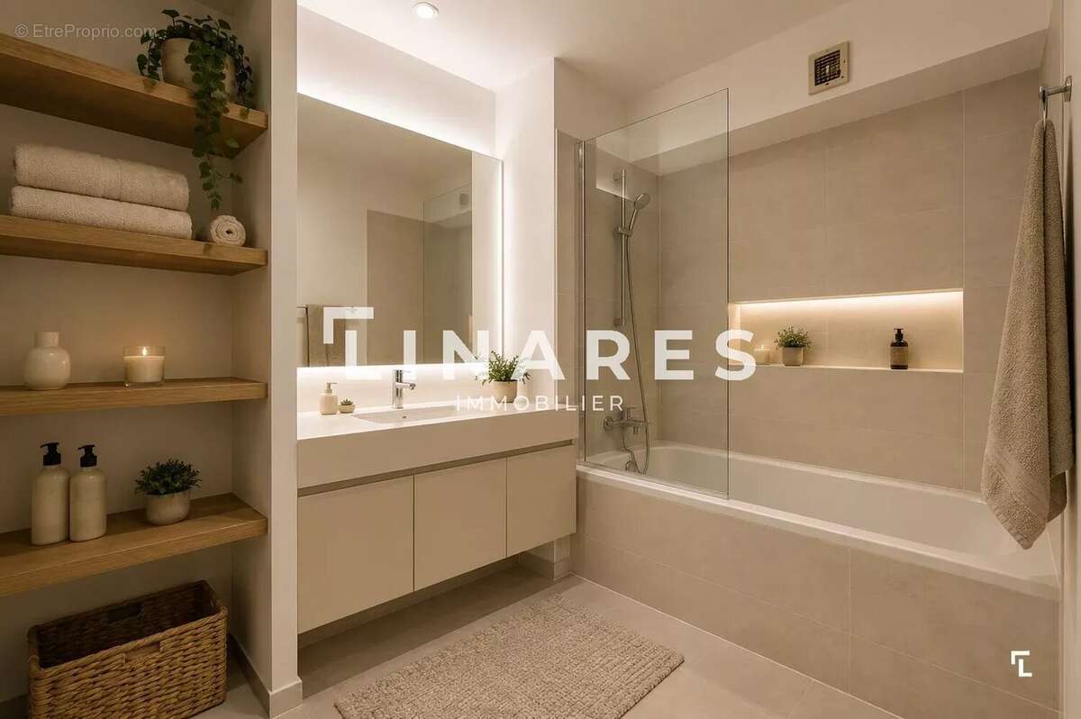 Appartement à MARSEILLE-8E