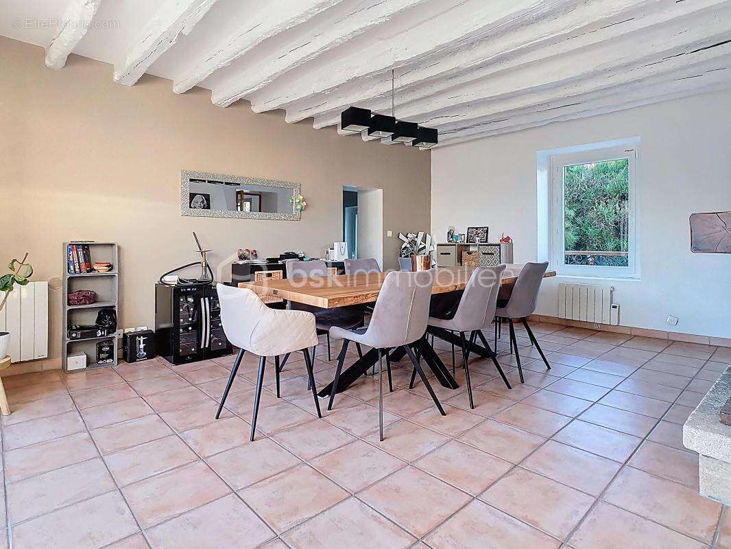 *** Maison de caractère + Appartement 2 pièces indépendant : charme de l'ancien rénové *** - photo 7