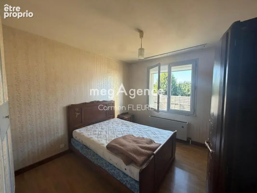 Maison familiale avec jardin et sous-sol - photo 2