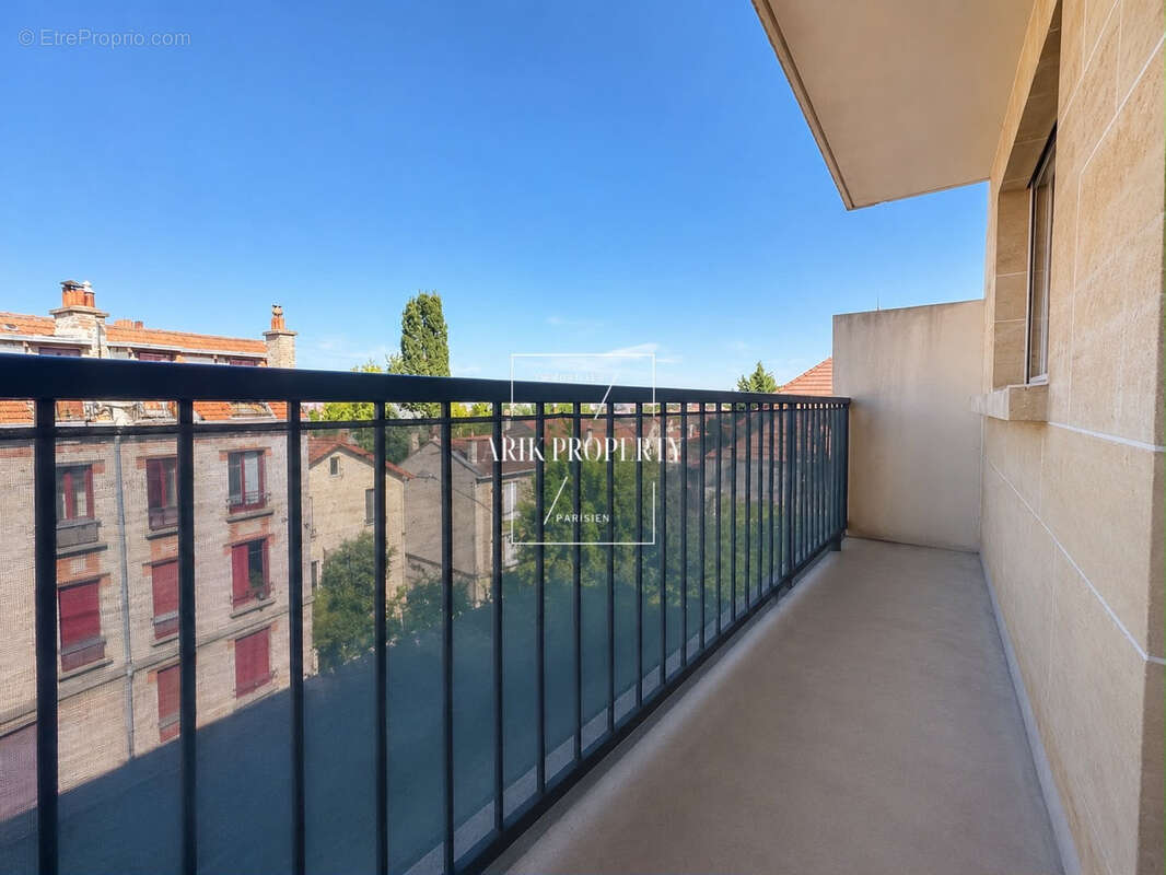 À vendre   Bel appartement 3 pièces de 65 m2 avec balcon, cave et parking - photo 9