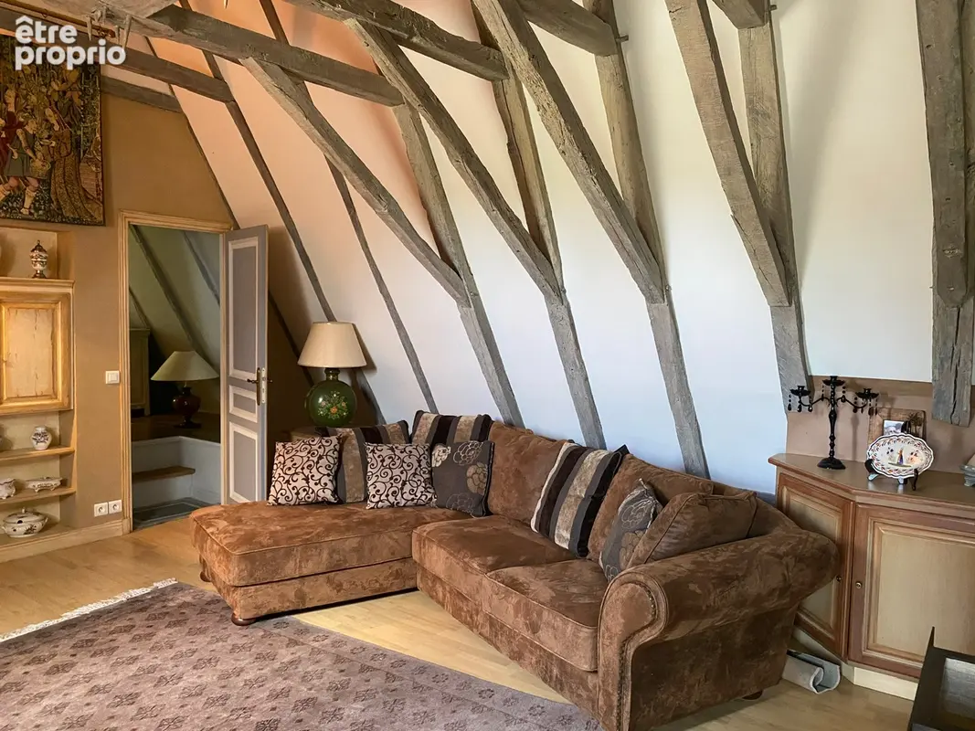 Très belle propriété en pierre avec dépendances et piscine - photo 15