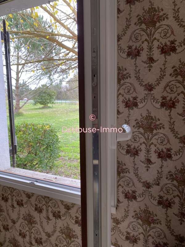 Maison à LES ISSARDS