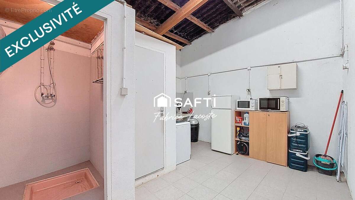 Photo 9 - Commerce à VERNET