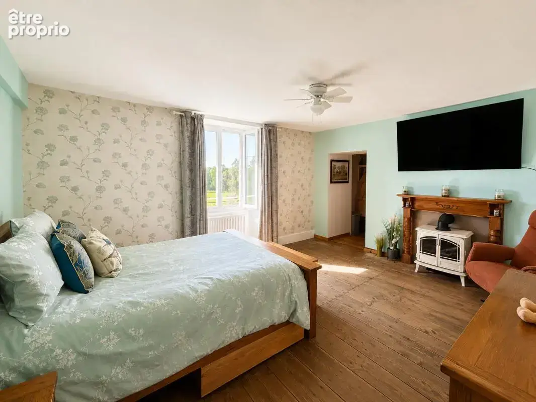 Domaine d'Exception de 17 Hectares, 4 chambres, 251m2 - gara - photo 10