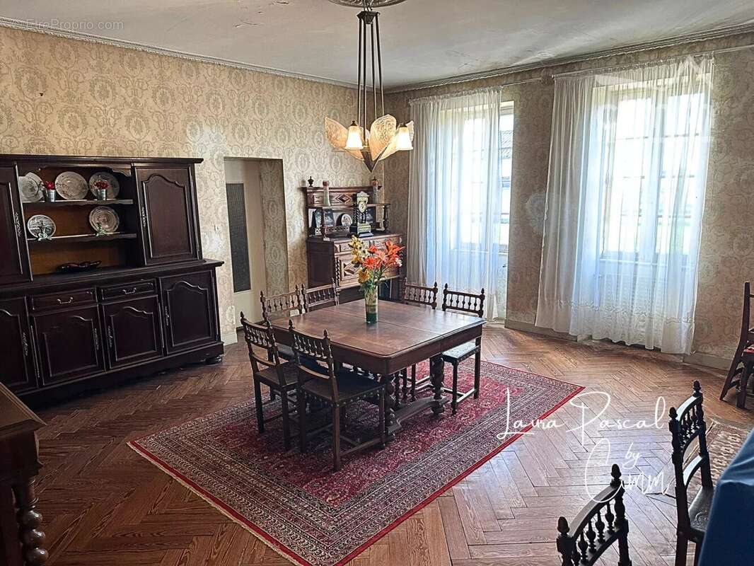 Maison à PLEINE-SELVE