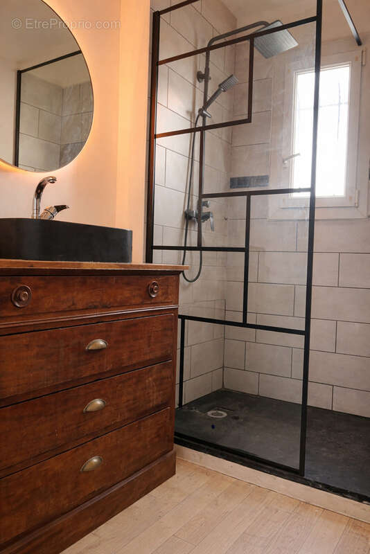 Très belle maison de 154m2 avec jardin dans un quartier calme - photo 8