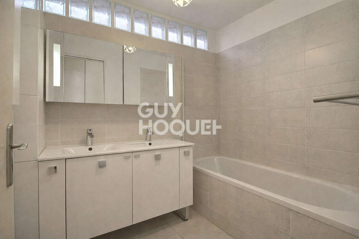 Appartement 3 pieces 71.17m² - calme, traversant, balcon, parking, gare rive droite a pied - photo 4