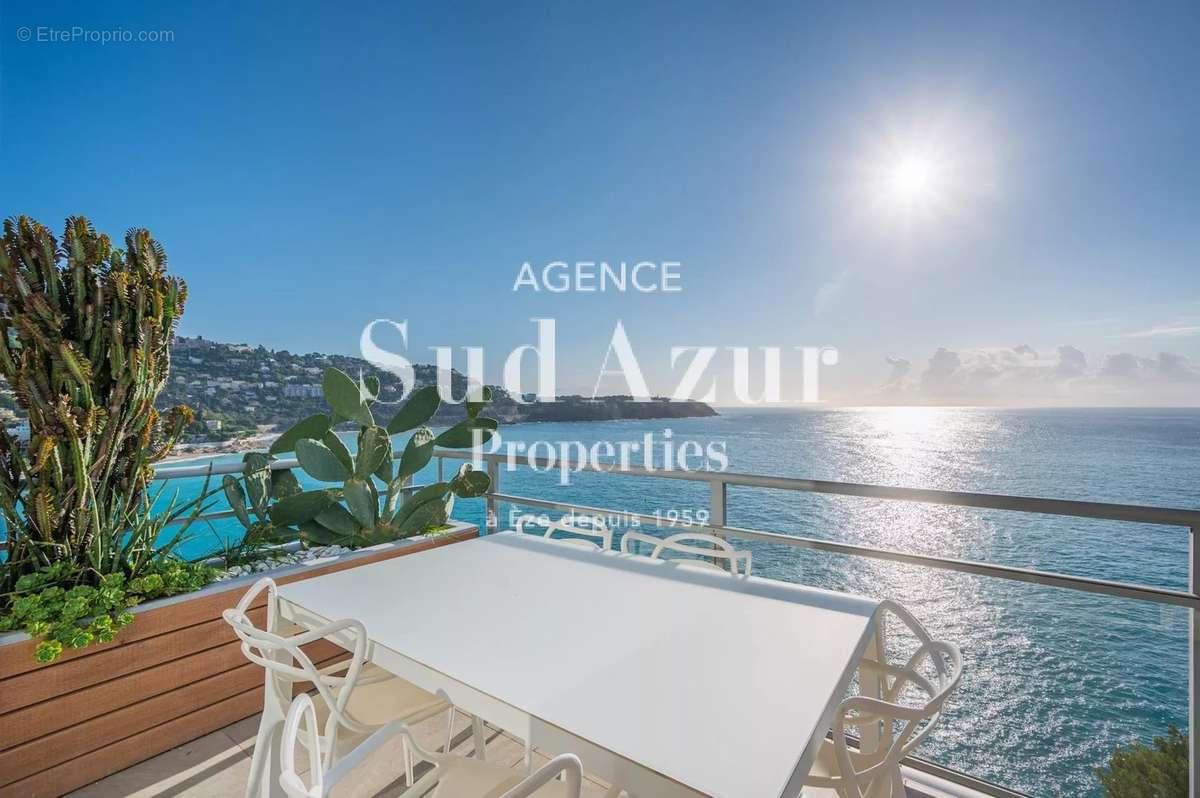 Appartement à ROQUEBRUNE-CAP-MARTIN