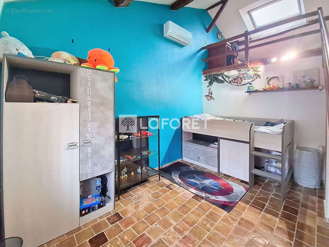 Maison à BELLEVILLE