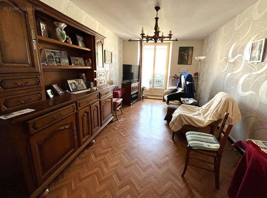 Appartement à ARINTHOD