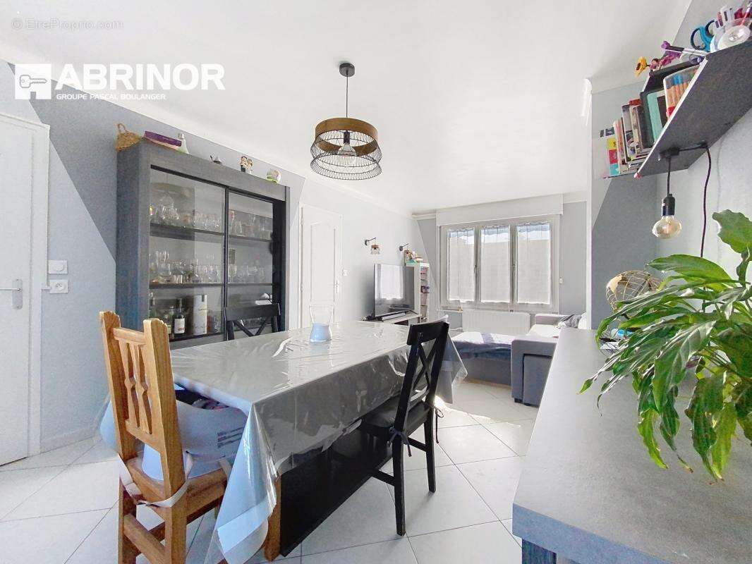 Maison à FACHES-THUMESNIL