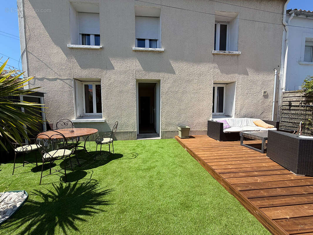 Appartement 80 m² à Royan  - photo 17