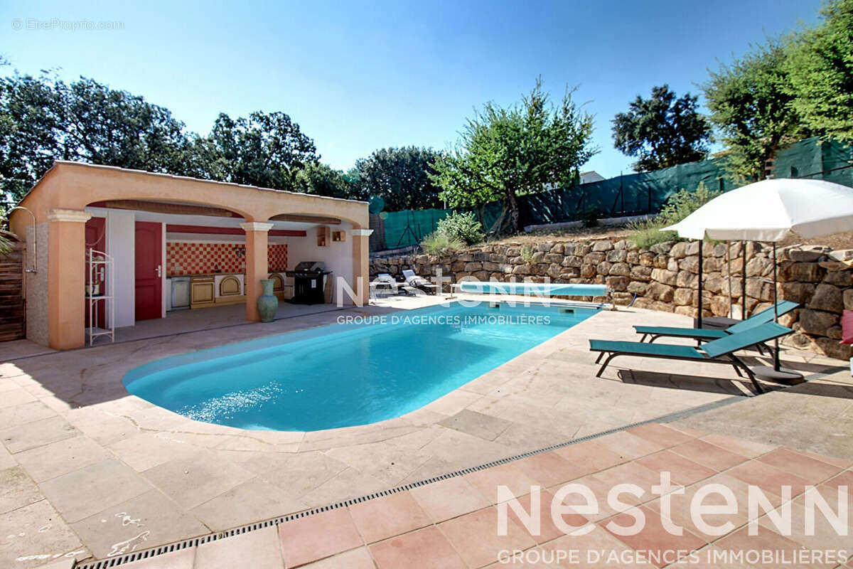 A VENDRE Maison Le Thoronet 6 pièce(s) 130 m2- Terrain 1026m2- Piscine- proche des commerces - photo 17