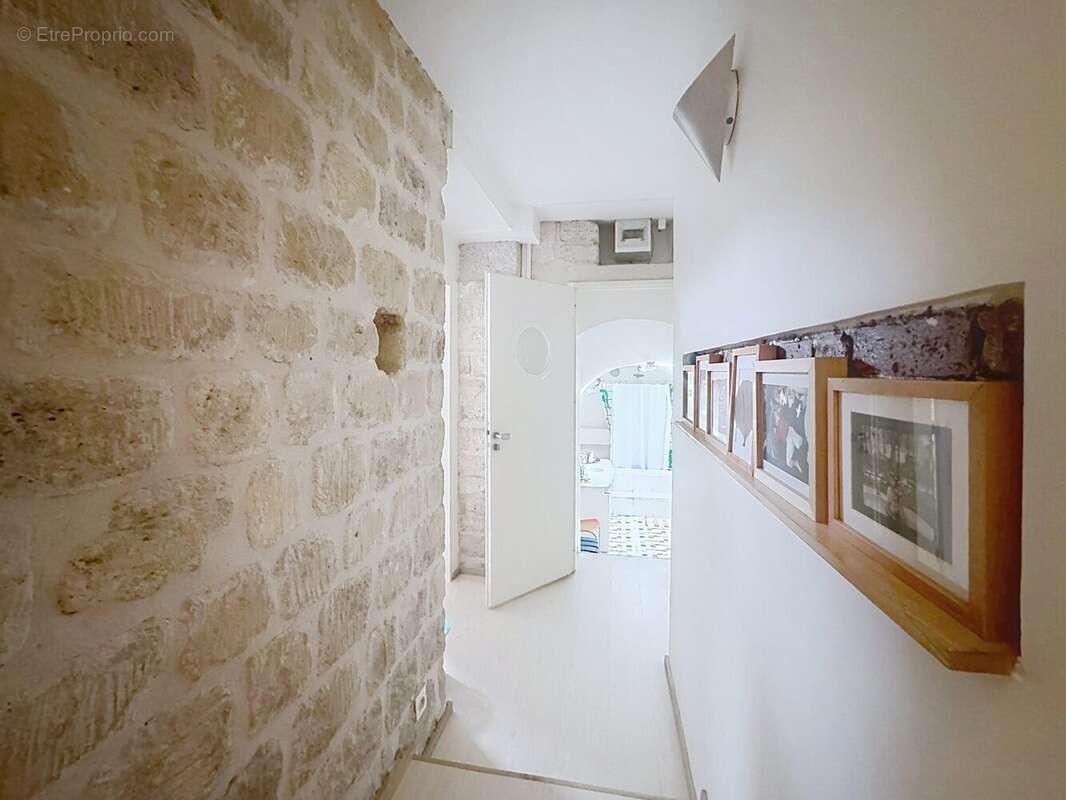 Appartement à PARIS-11E