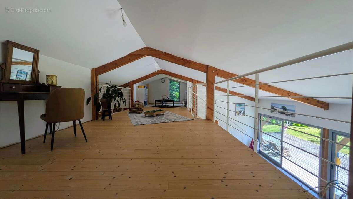 Maison à BOURG