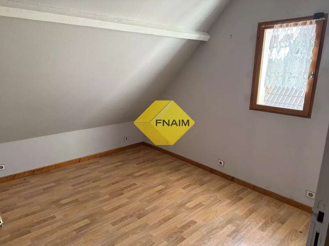 Maison à SAULX-LES-CHARTREUX