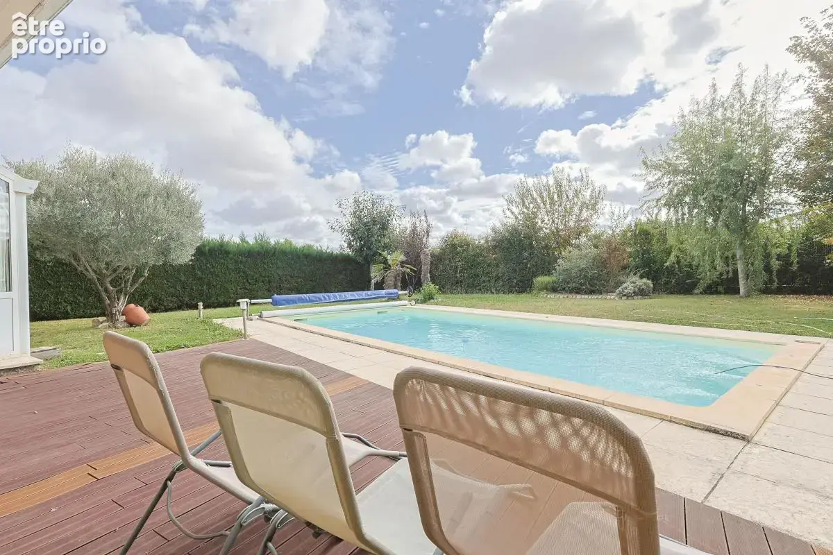 Jolie maison de plain pied t4/5 de 113 m2 sur 1100 m2 de terrain - photo 3