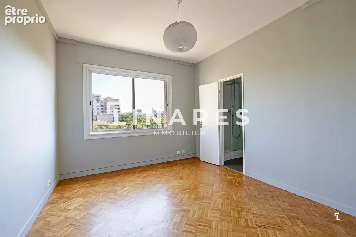 L'ÉCRIN DU PARC - Appartement T6 de 174m² + 2 Terrasses + Loggia - 13008 - photo 7
